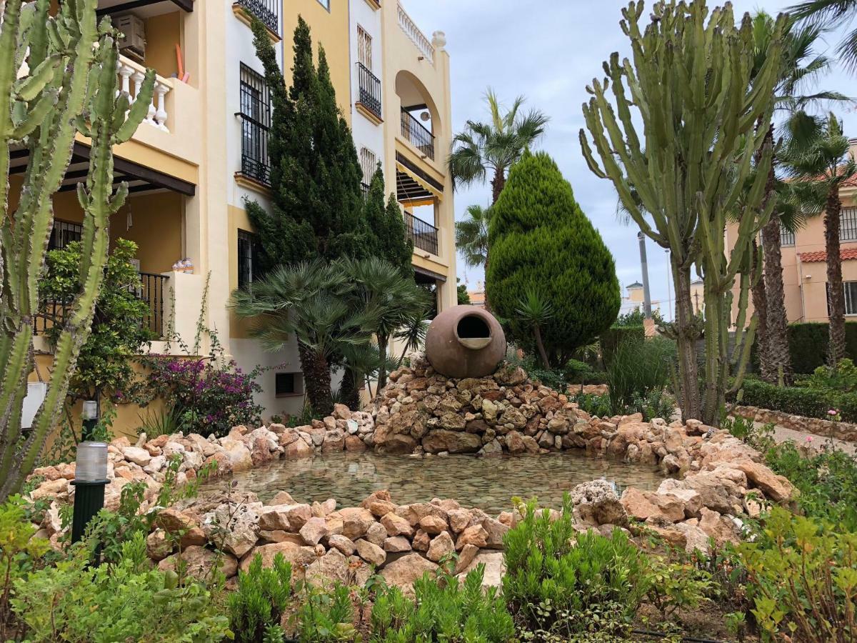Apartamento Tranquilo, Aldea Del Mar Torrevieja Kültér fotó